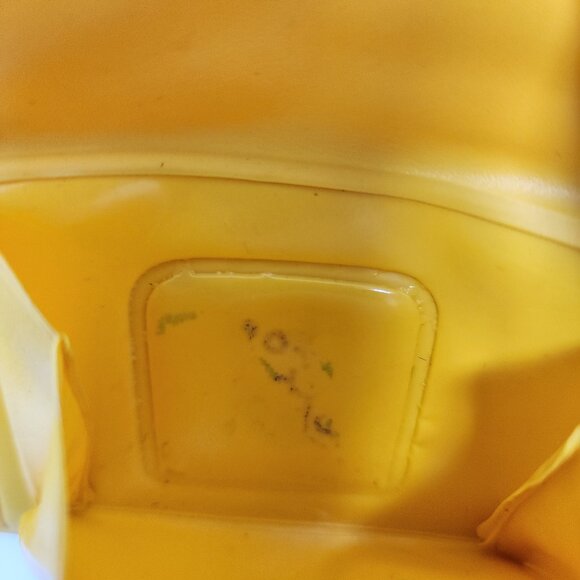 Vtg 70s Sirco Star Brand Hong Kong Yellow Faux Patent Leather Wallet Coin Pouch - Picture 10 of 16